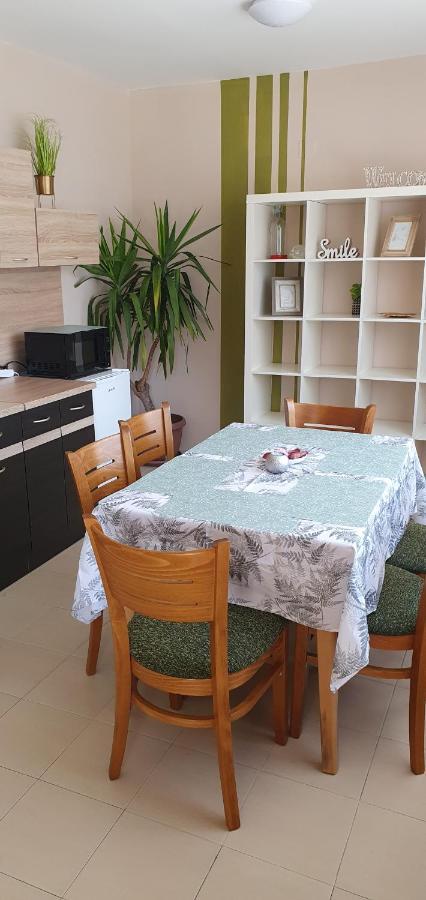 טרויאן Rooms Lagat מראה חיצוני תמונה