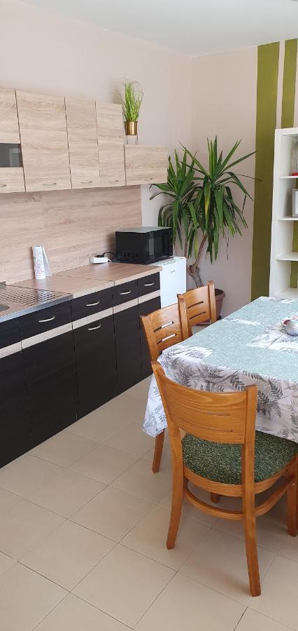 טרויאן Rooms Lagat מראה חיצוני תמונה